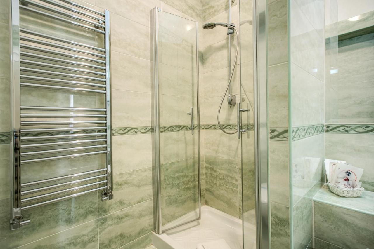 Le Case Di Andrea - Residenza Italia โรม ภายนอก รูปภาพ