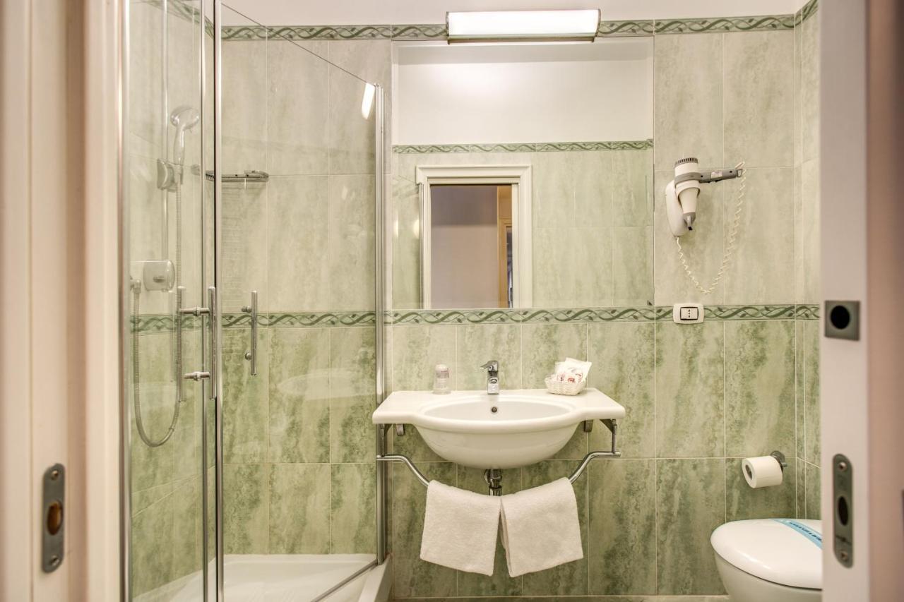 Le Case Di Andrea - Residenza Italia โรม ภายนอก รูปภาพ