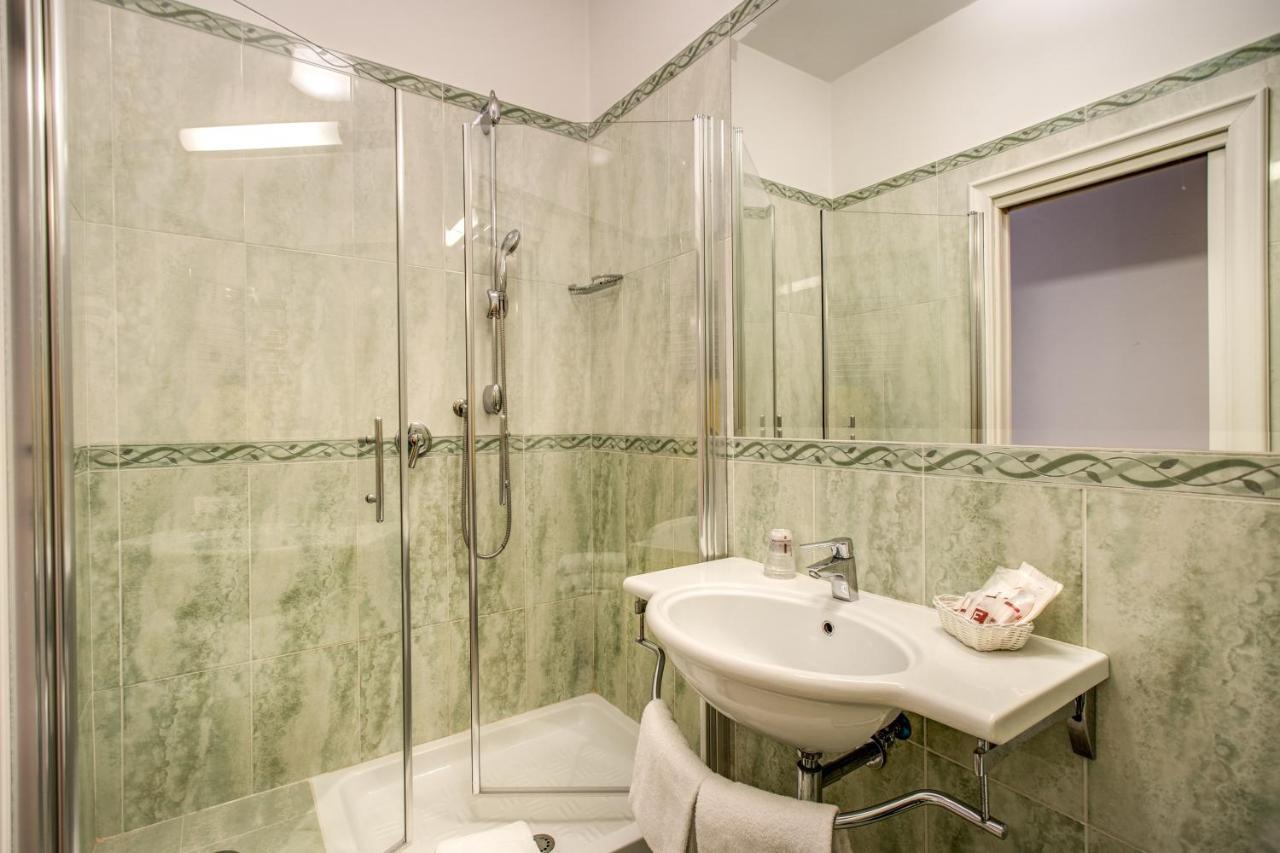 Le Case Di Andrea - Residenza Italia โรม ภายนอก รูปภาพ